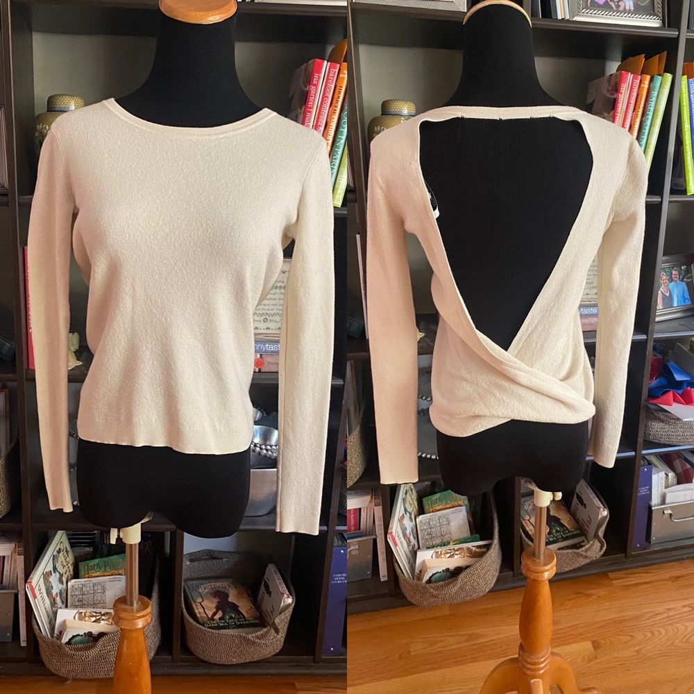 Diane Von Furstenburg Round Neck Open Back Sweater